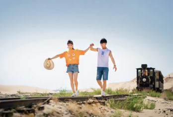 银肯塔拉沙漠+哈素海一日游【专属客服一对一服务、行前途中售后24h接待，省心出行!】