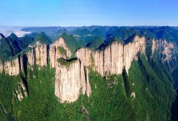 【跟团游/2-8人小团/独立成团】恩施大峡谷“网红一炷香”【恩施本地地接，自营发班，不拼团！】
