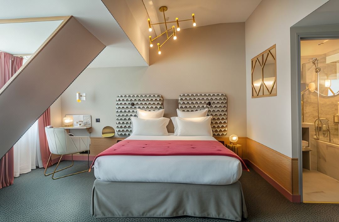 Handsome Hotel
