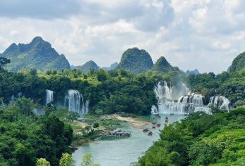 【崇左起止小团】德天瀑布景区+大新明仕一日游【一单一团】【比跟团更自由，比自由行更省心，崇左市区免费接送】