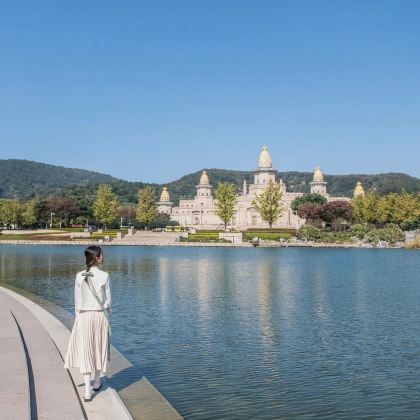 无锡灵山大佛+太湖鼋头渚一日游【上海出发&赠定制文创冰箱贴】