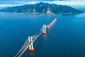 潮汕南澳岛一日游：妈屿岛+渔船出海+长山尾灯塔+青澳湾+含餐【[高性价比|一价全包]费用包含景点门票、交通、导游服务，无隐形消费，让您轻松出行，省钱又省心！】