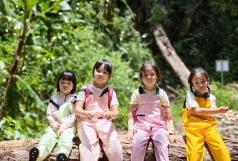 基诺山雨林徒步亲子限定一日游【特色亲子独立团+甄选向导】【主打精品亲子小众小团线路，不接大巴团，人数少、植被多、雨林风光好】