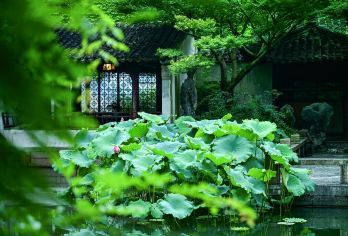 苏州周庄+寒山寺+枫桥景区+留园包车一日游可英文服务【提供多语种服务、全程专车接送、热门景点门票代订一站式旅行服务】