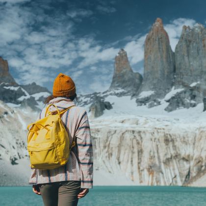 智利纳塔莱斯港出发 百内国家公园徒步之旅 塔山脚22公里徒步