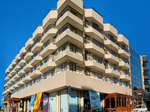 黄金海滩水疗度假村