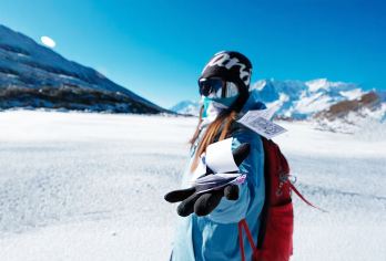 野马海子一日游【雪山海子徒步+纯户外小白线路】【[游玩保障]本线路为纯玩团，专车专导，无猫腻，放心选择，安心出游！】