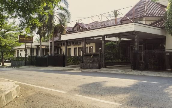 艾优斯苏达索普里安根酒店-官方