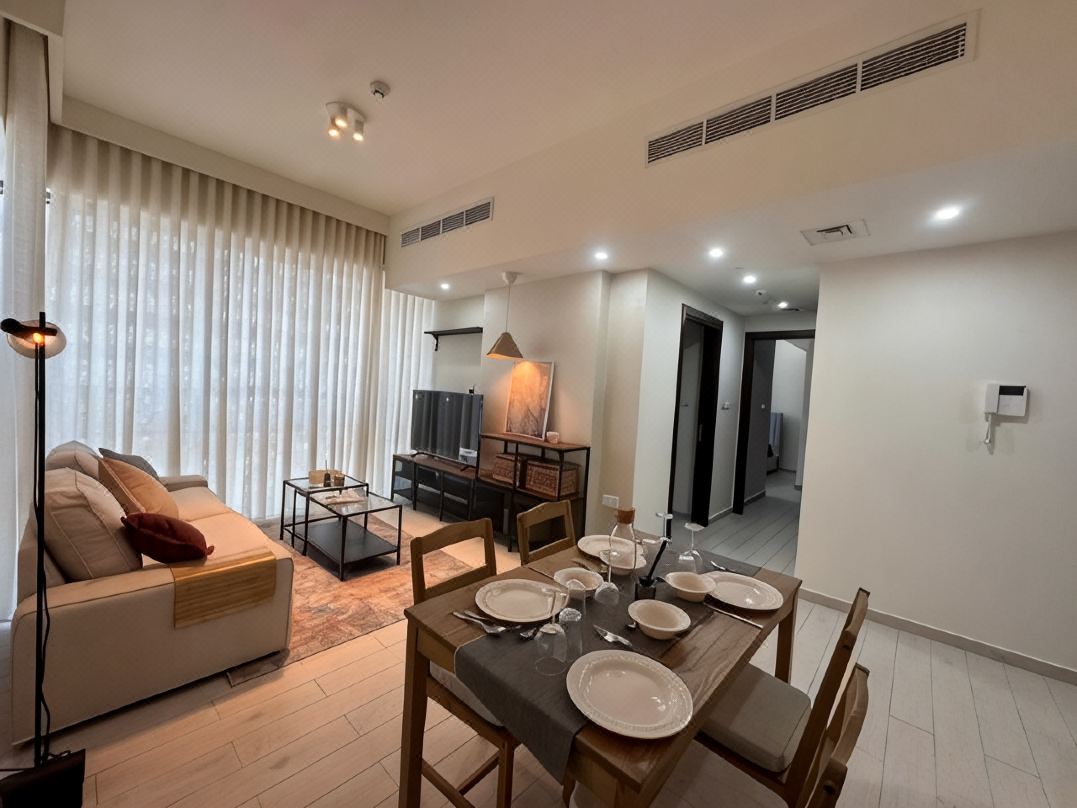 Premier 2-bedroom Lifeline apartment with free Parking