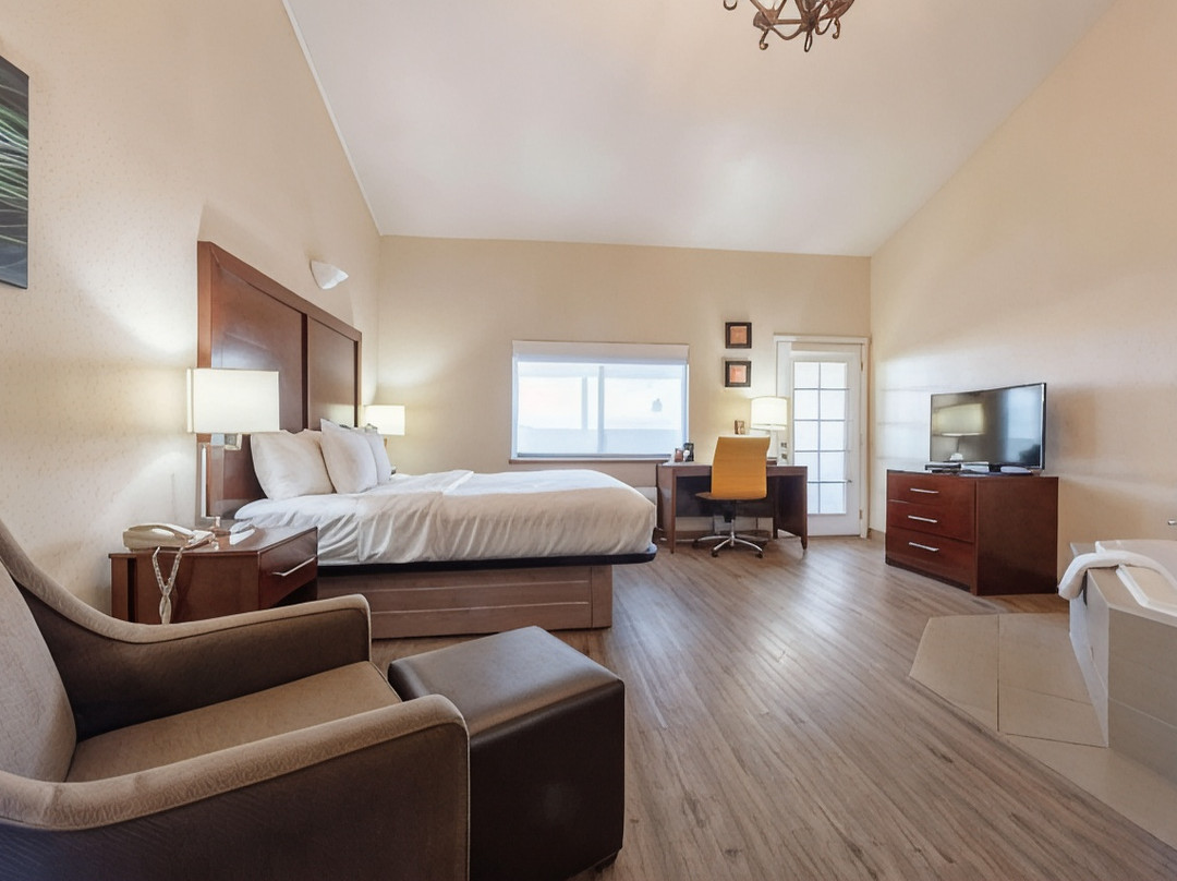 Center酒店住宿-Comfort Inn & Suites