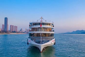 【2-8人拼小团】两坝一峡游船+三峡大坝一日活动·市区上门接早【[产品特色]一生一定要来体验一次，船在水中行，人在画中游，岸上游玩三峡大坝，览三峡大坝高峡平湖风光。】