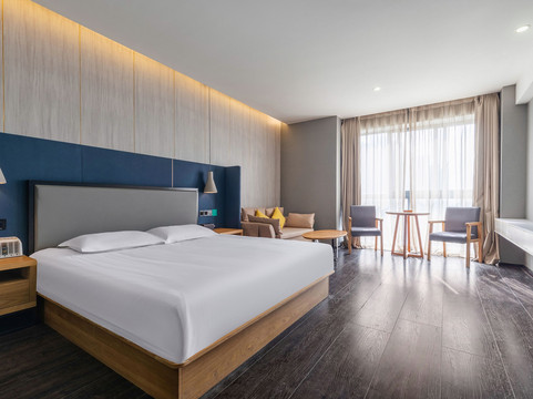 泊客城市艺术酒店（安师大花津校区会展中心店）