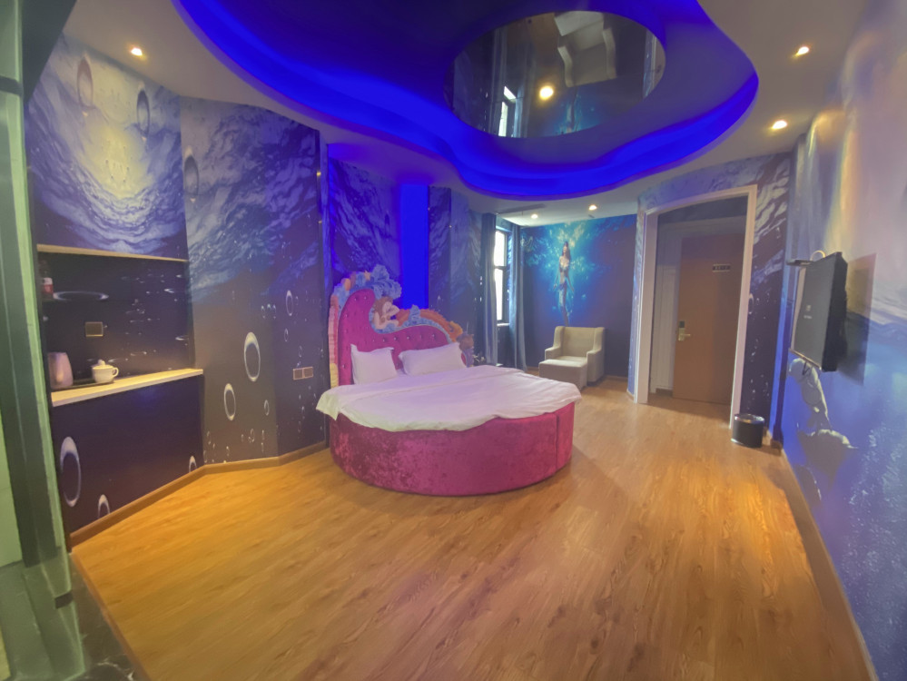 桐庐君子兰酒店-官方