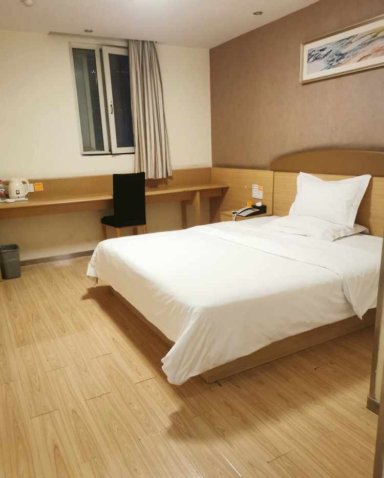 7天酒店(昆明南屏步行街中心店)-官方