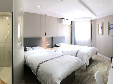 都市118连锁酒店(抚州市南城高铁站店)