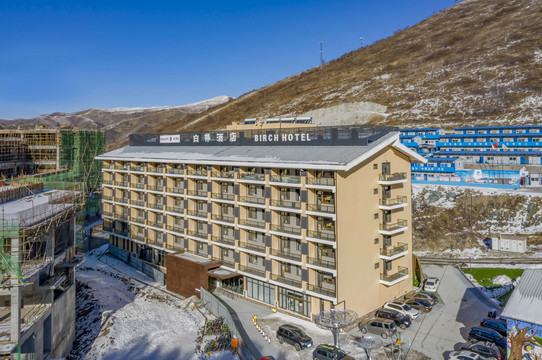 多乐美地白桦酒店