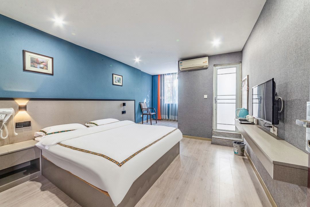 Lijia Hotel (Nanmenkou BBK Xintiandi Store)