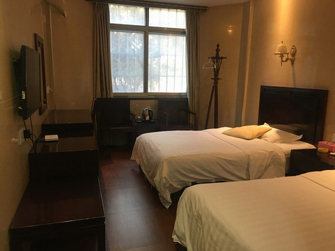 泾县银瑞林商务宾馆