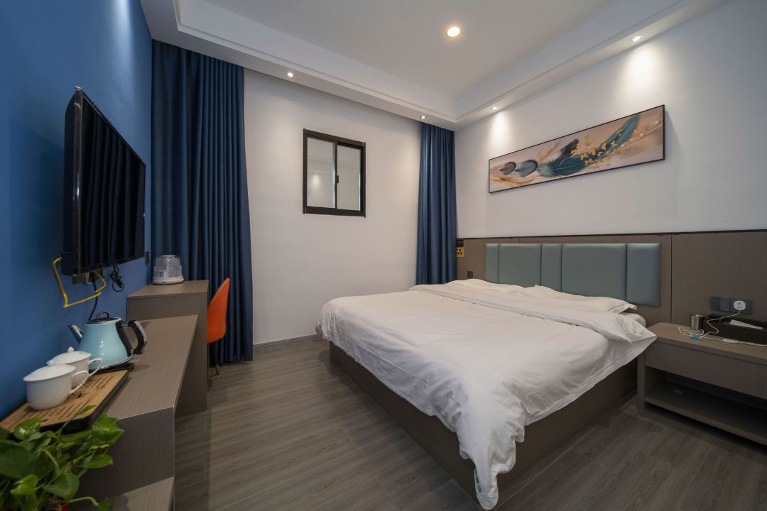 Yunrui Hotel