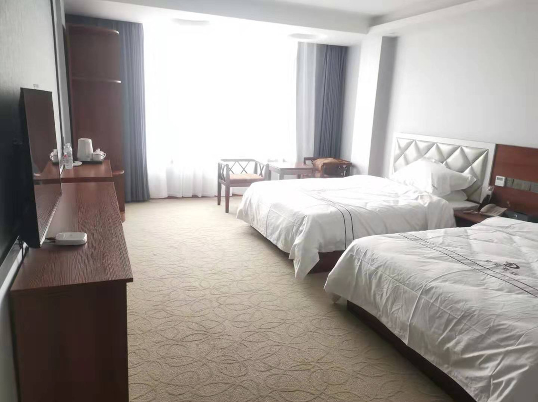 贞丰县龙场镇富庭酒店