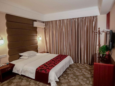 清沐酒店(盐城响水华阳装饰城店)