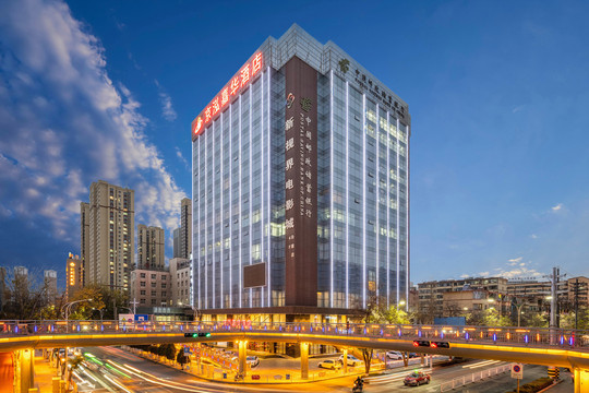 帕格森蒂铂景酒店