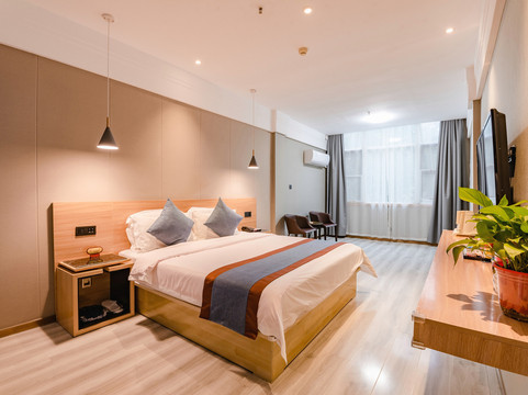 中州商务酒店（新野店）