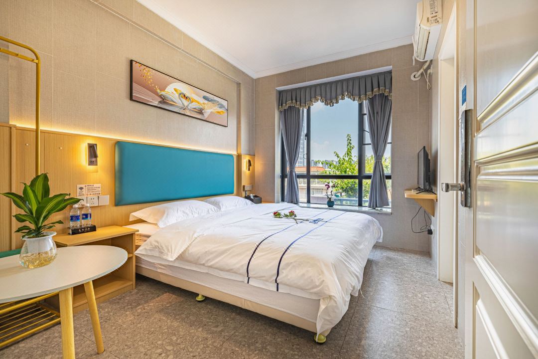 Shunzhilian Gongguan Hostel