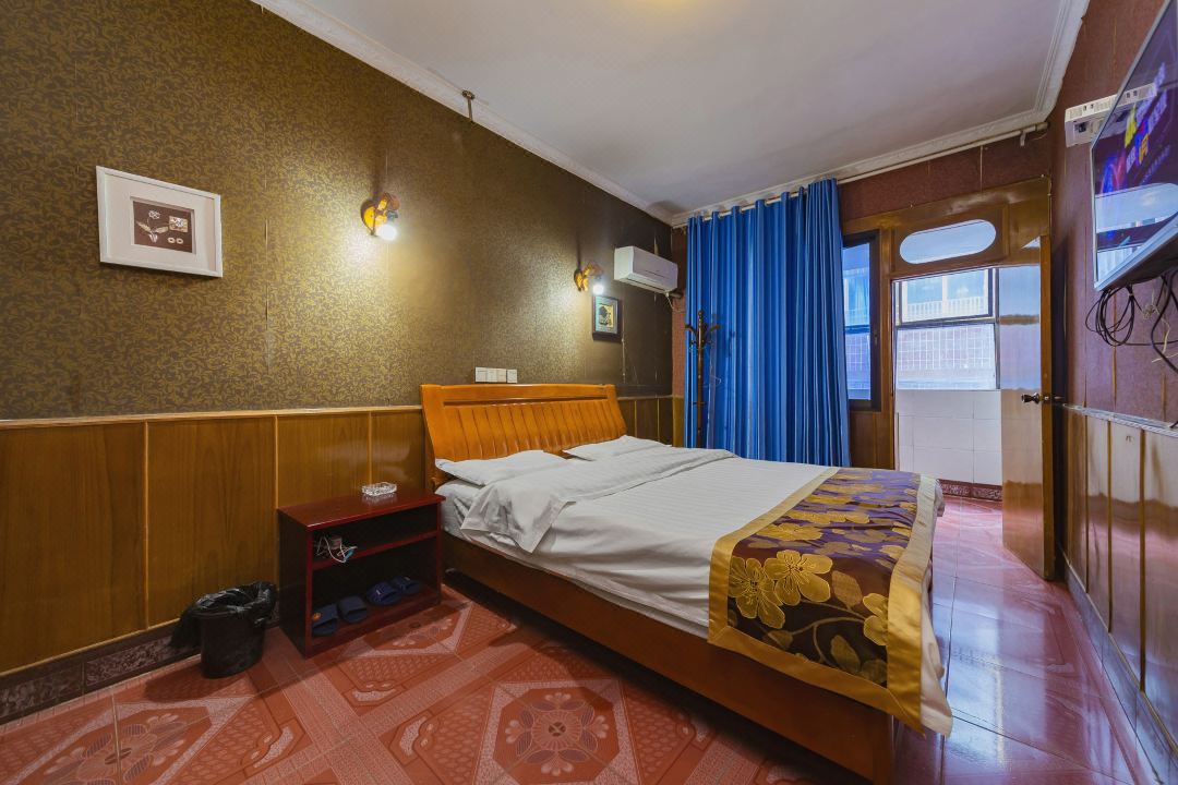 Shehong Wantong Hotel
