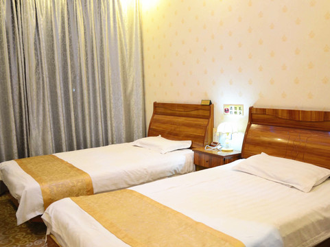 城固云都商务宾馆