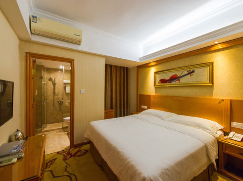 三江兴连新精品酒店