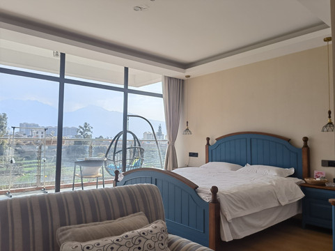 汉源槿上梨花酒店