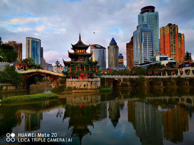 甲秀广场旅行图片 2