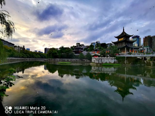 甲秀广场旅行图片 6