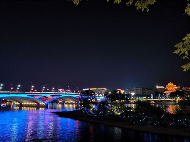解放桥旅行图片 1