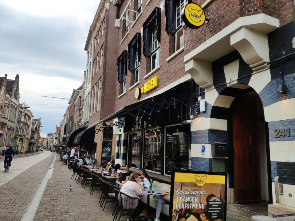 Restaurant De Beren Dordrecht - Centrum餐厅图片