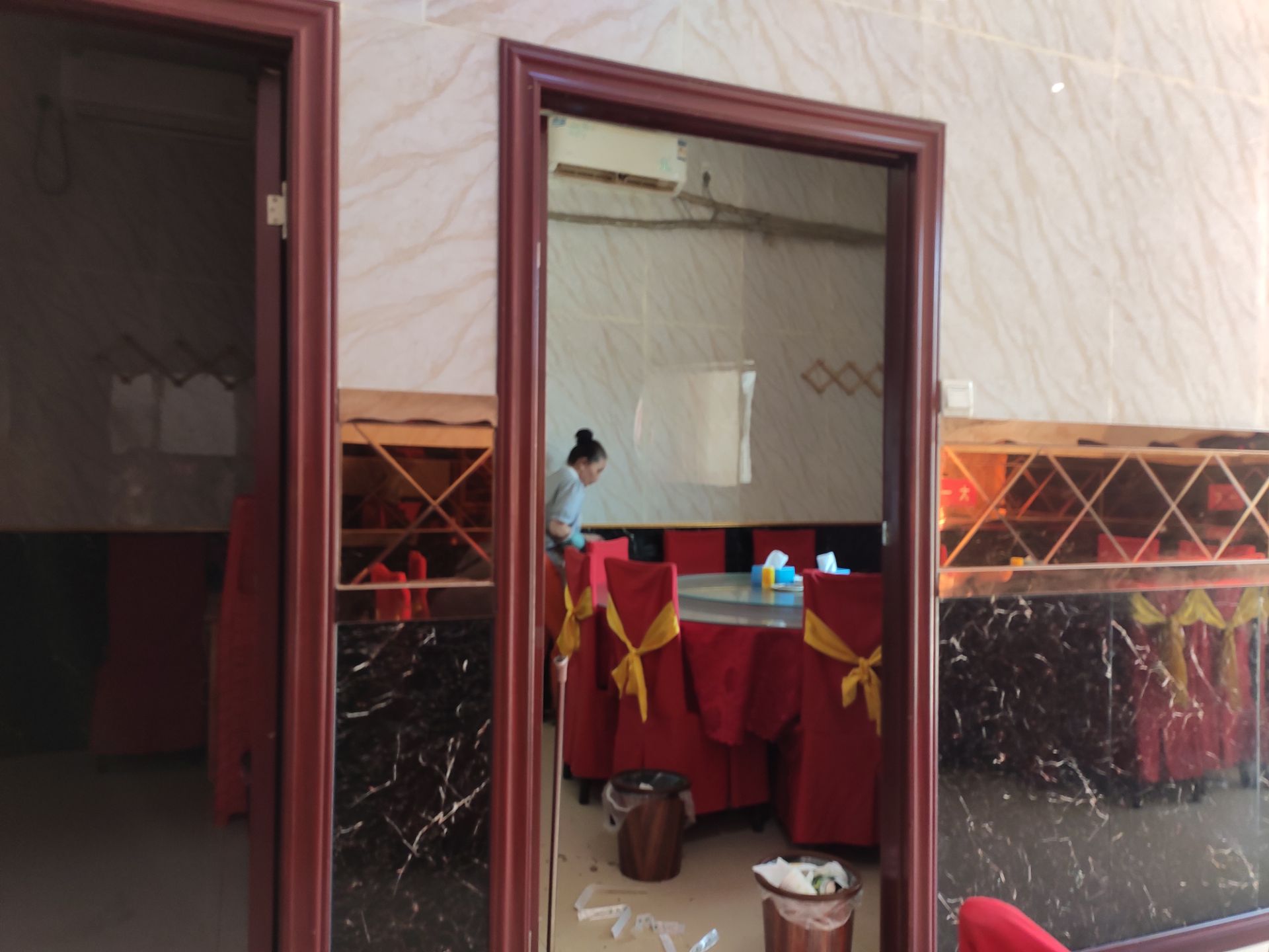 义和川菜馆餐厅图片