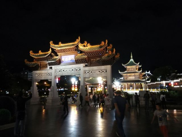 甲秀广场旅行图片 2