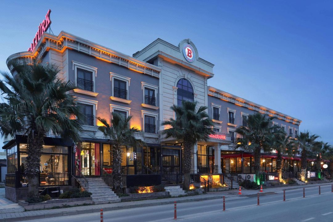 โรงแรม New Balturk Izmit