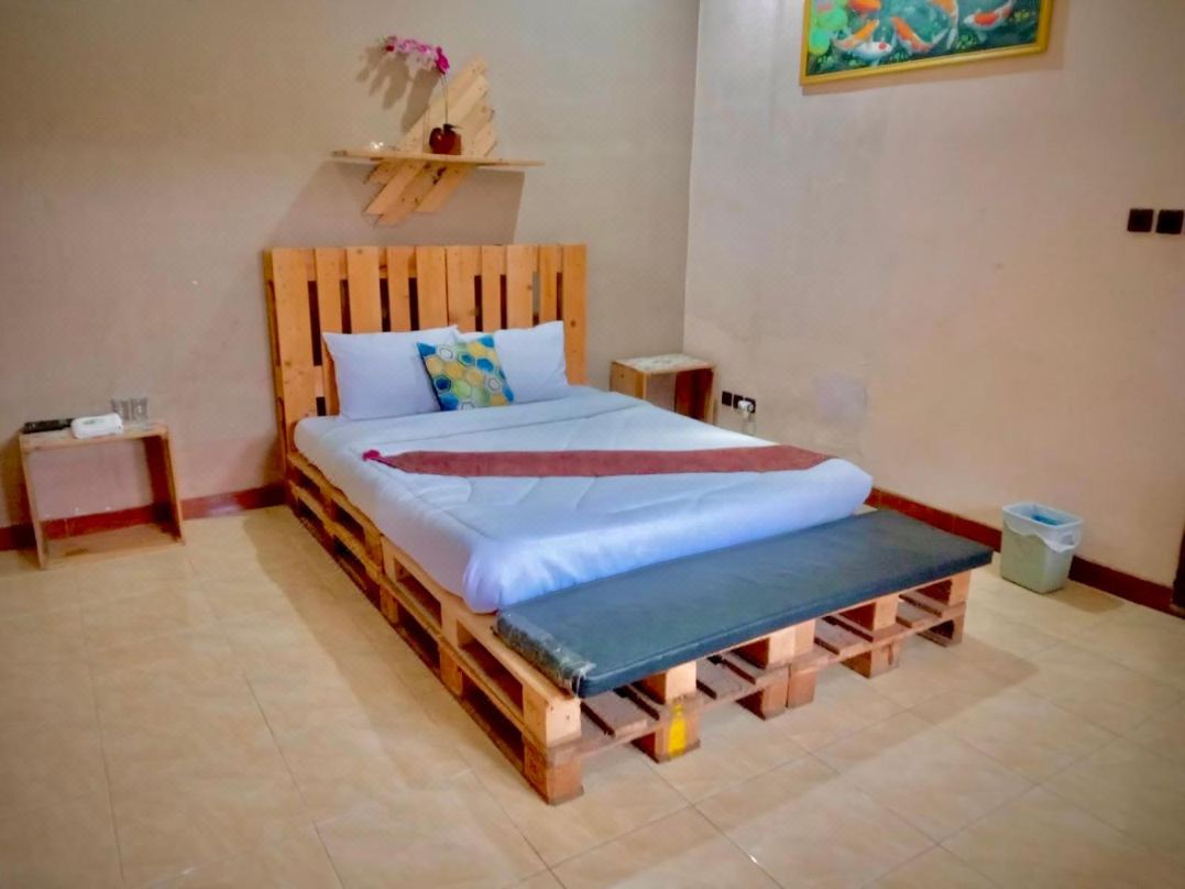 Hotel Santoso Batu