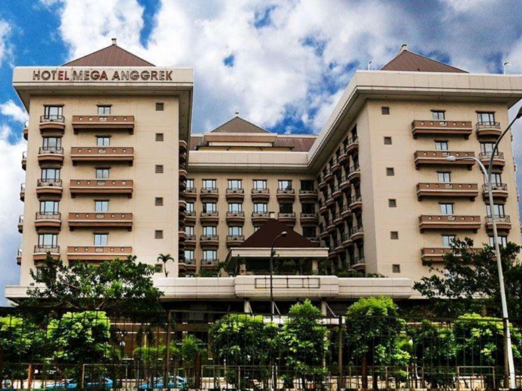 Mega Anggrek Hotel