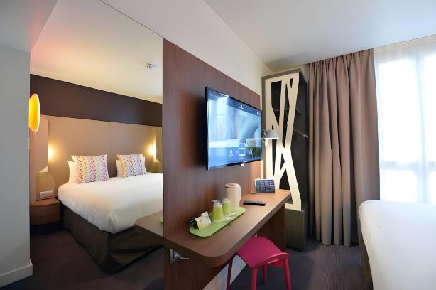 巴黎克利希中心康铂酒店-官方