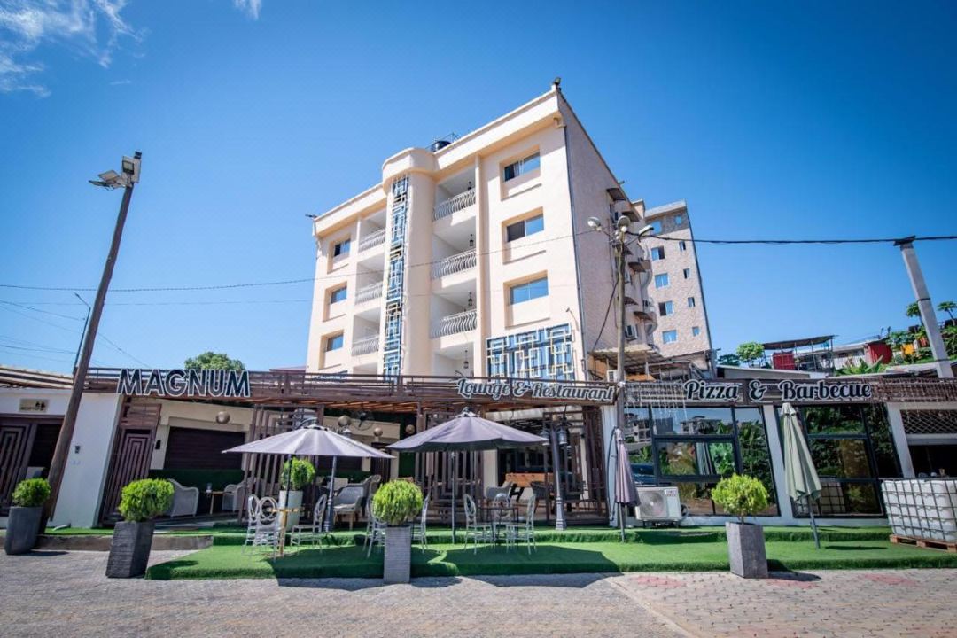 Villa Magnum