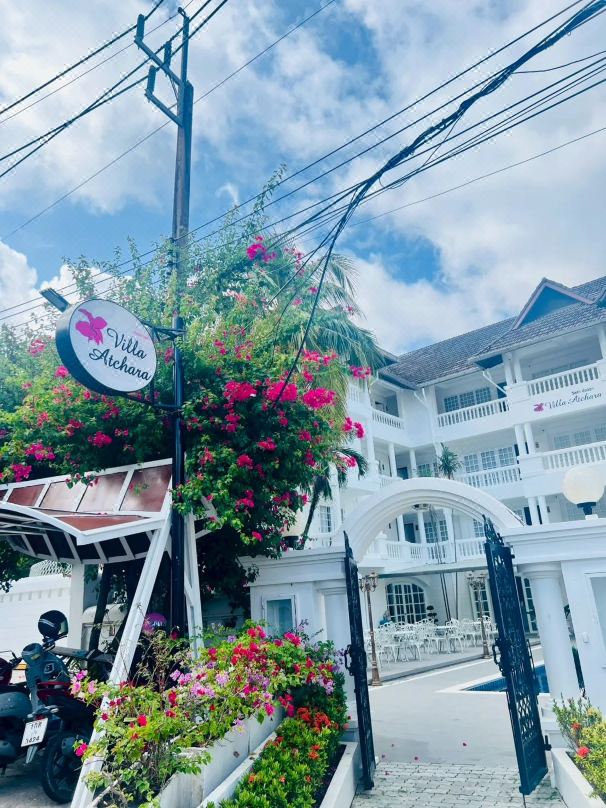 Villa Atchara Hotel