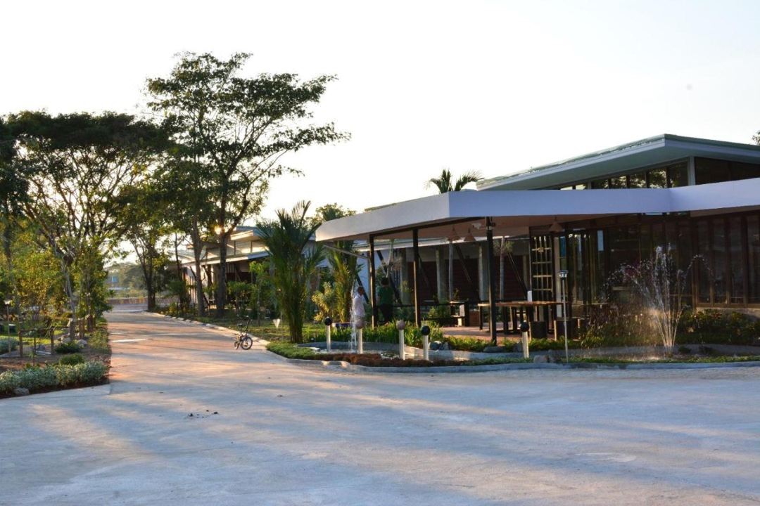 DD Garden Home