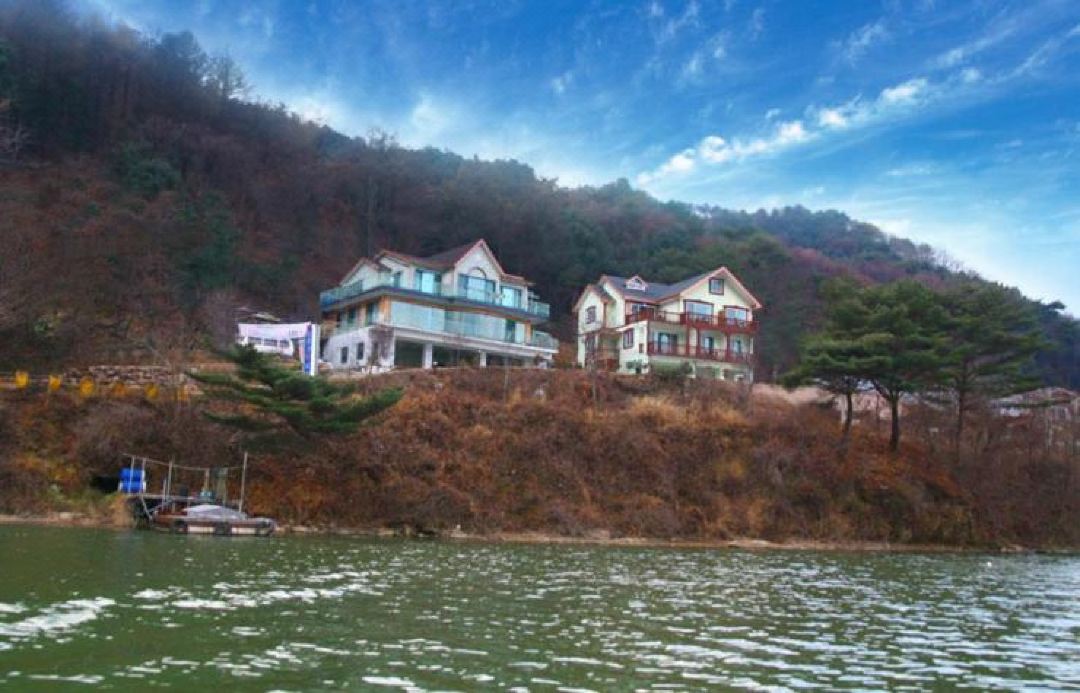 LaHoya Pension