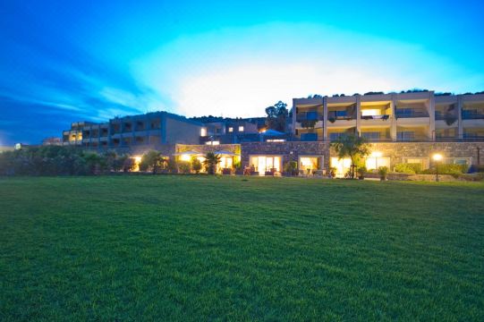 阿蕾佳依瑪莉娜住宅酒店