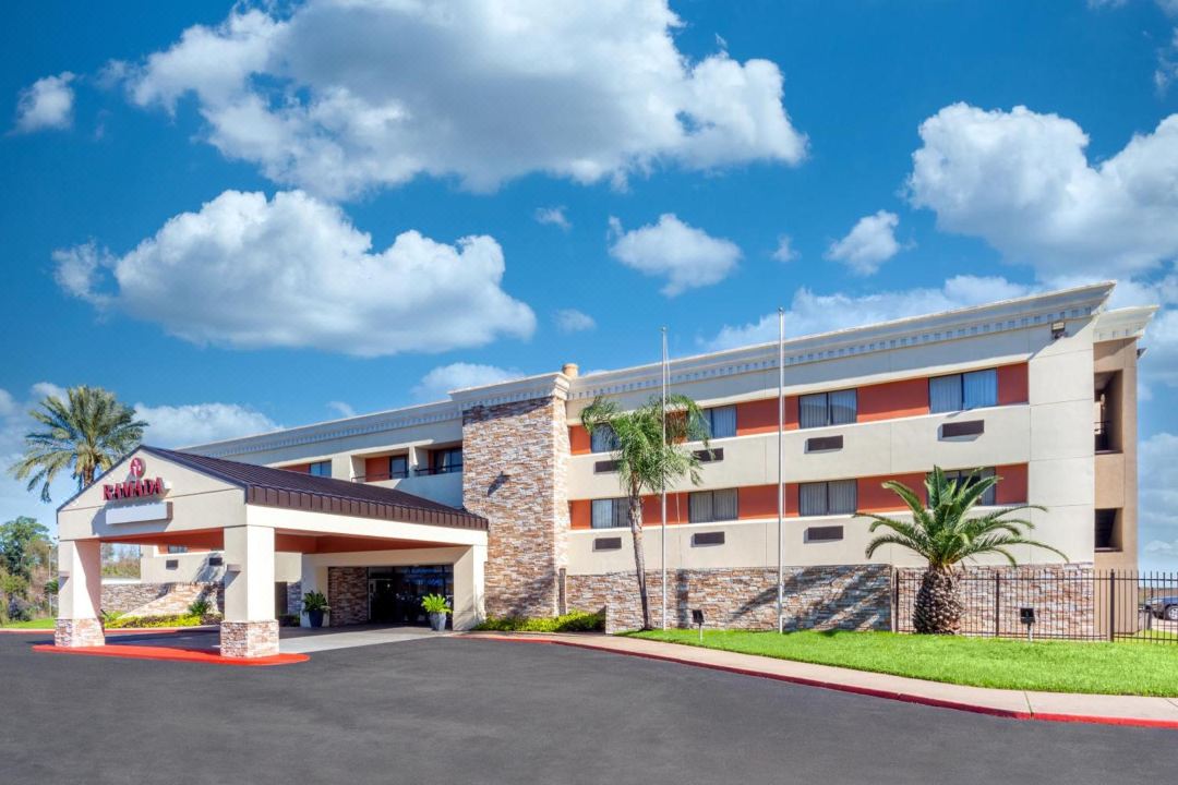 Red Lion Inn & Suites Houston IAH Airport