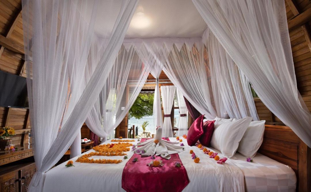 Santen Beach Bungalows