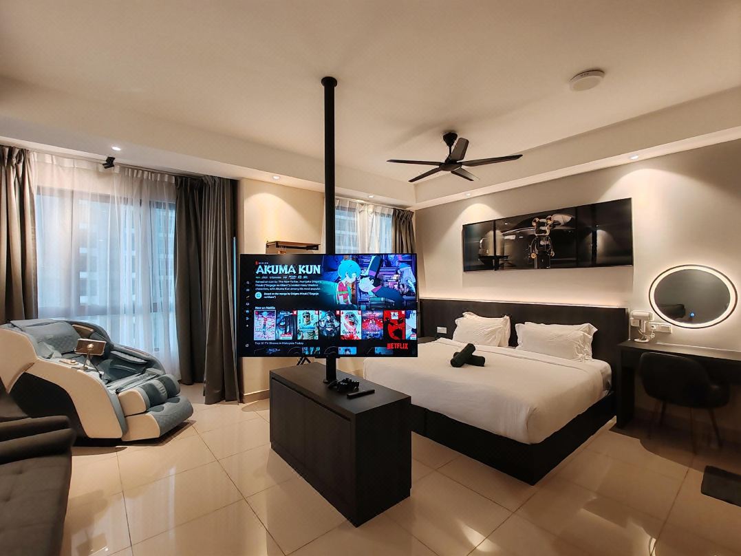 Luxury Couple Suites l Free Netflix l Massage Chair l Bathtub l Wifi 200Mbps l Bali Residence